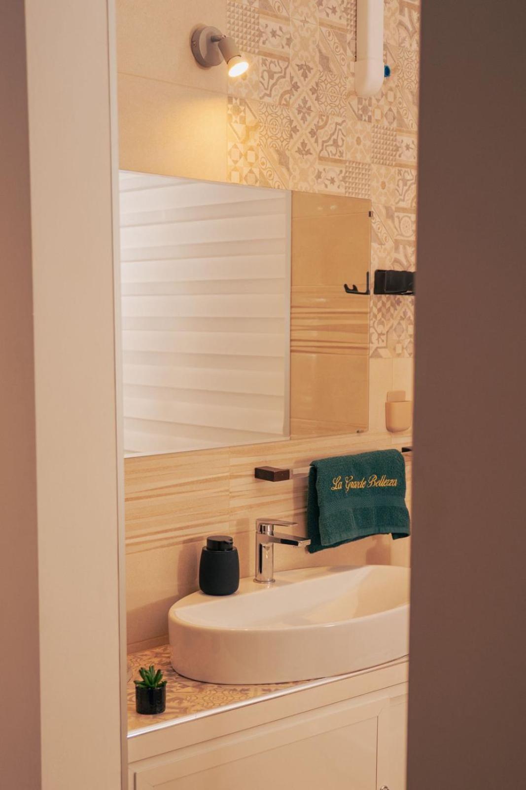 La Grande Bellezza Bed & Breakfast Taranto Exterior photo